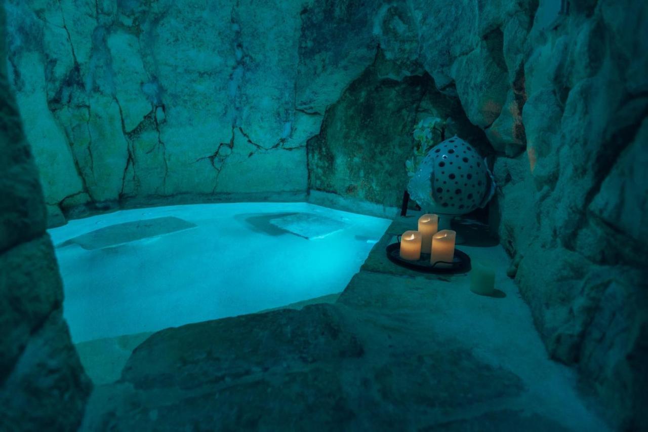 Bed and Breakfast Grotta Carlotta Ostuni Exterior foto